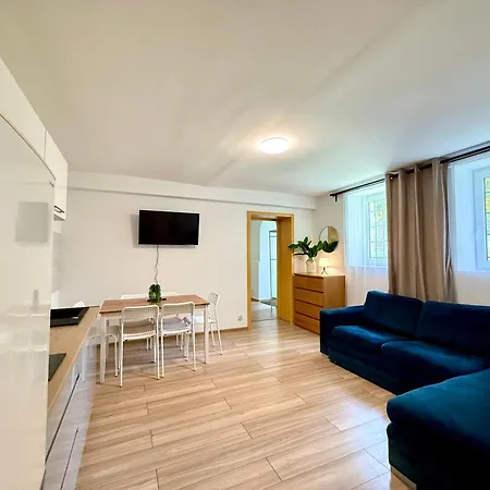 Przestronne Mieszkanie Przy Plazy - Kordeckiego 8 Daire