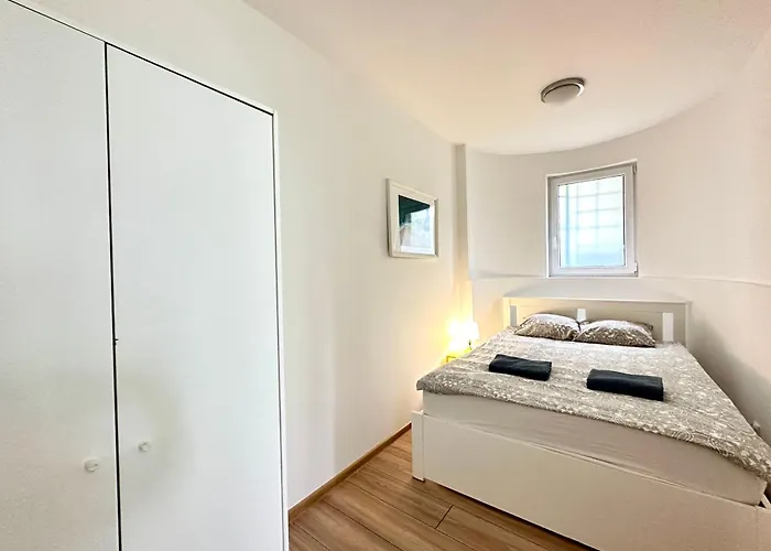 公寓 Przestronne Mieszkanie Przy Plazy - Kordeckiego 8 *